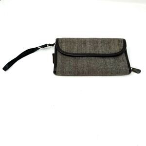 Thirty One Wallet Clutch Gray Black Bag Compact Travel Wrist‎ Strap Snap Zipper